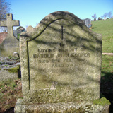 Headstone before restoration