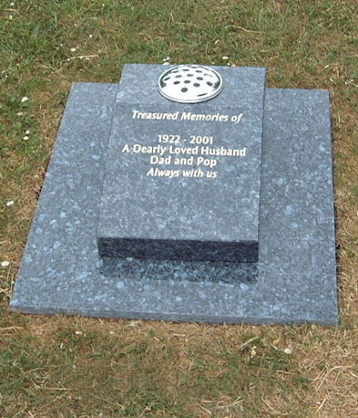 Blue pearl granite cremation tablet with a flower container